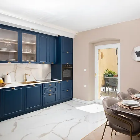 Apartament Via Flavia Luxury With Free Private Parking