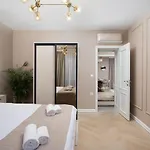 Via Flavia Luxury With Free Private Parking *