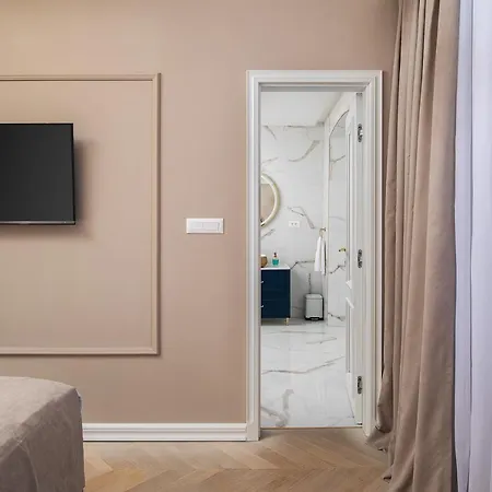 Via Flavia Luxury With Free Private Parking *